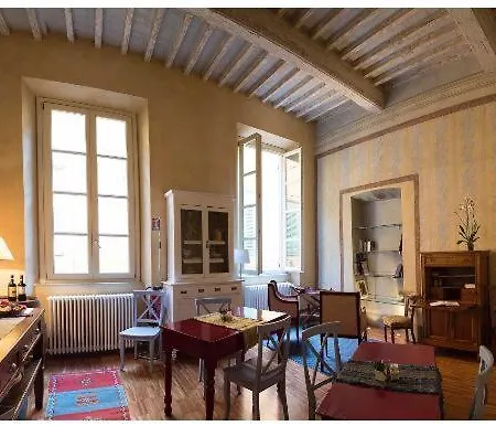 Bed and Breakfast I Bottai *